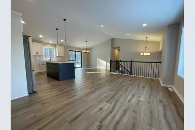 2141 Ponderosa Place SW, Rochester, MN 55902 - Photo 4