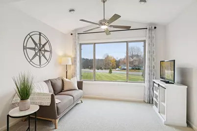 4005 Iris Court, Rockford, MN 55373 - Photo 6