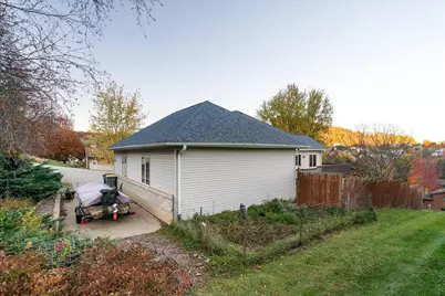 726 N 4th Street, La Crescent, MN 55947 - Photo 16