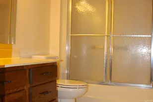 520 Graham St SW, Hutchinson, MN 55350 - Photo 14