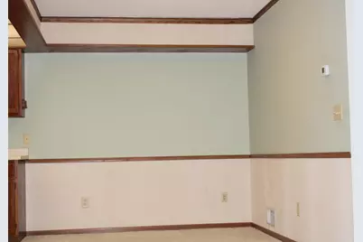 520 Graham Street SW, Hutchinson, MN 55350 - Photo 8