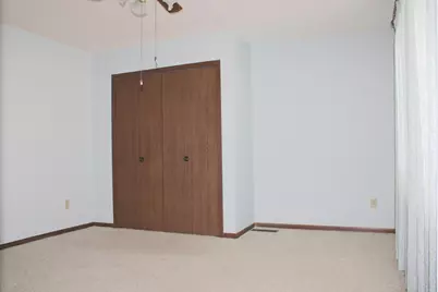 520 Graham Street SW, Hutchinson, MN 55350 - Photo 12