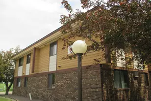 701 N 7th St, Olivia, MN 56277 - Photo 12