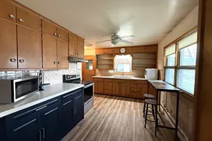 409 W 3rd St, Madison, MN 56256 - Photo 10