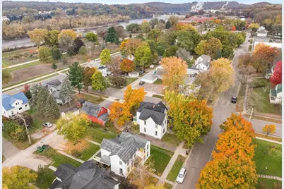 530 Hobart Street, Eau Claire, WI 54703 - Photo 6