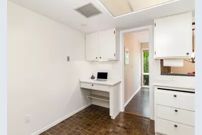 6085 Lincoln Drive #220, Edina, MN 55436 - Photo 8