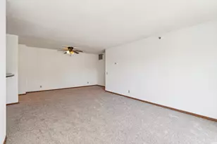 6145 Chasewood Pkwy, Minnetonka, MN 55343 - Photo 6