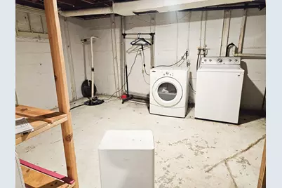 1523 1st Street E, Thief River Falls, MN 56701 - Photo 24