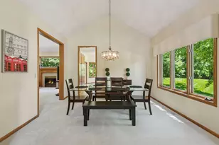 7810 W 95th St, Bloomington, MN 55438 - Photo 10