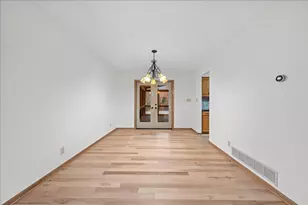 9130 Hidden Meadow Rd, Woodbury, MN 55125 - Photo 70