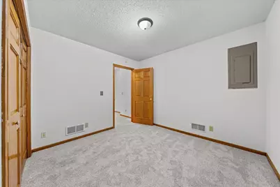 9130 Hidden Meadow Road, Woodbury, MN 55125 - Photo 52