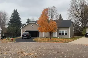 8011 Jergen Ave S, Cottage Grove, MN 55016 - Photo 1