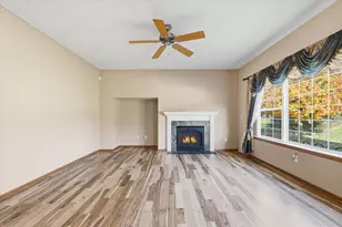 6449 Hedgecroft Ave S, Cottage Grove, MN 55016 - Photo 16