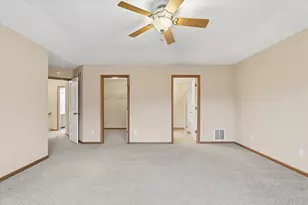 6449 Hedgecroft Ave S, Cottage Grove, MN 55016 - Photo 22