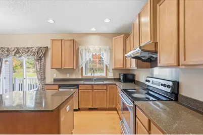 6449 Hedgecroft Avenue S, Cottage Grove, MN 55016 - Photo 10
