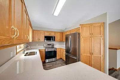 936 Lincoln Court S, Cambridge, MN 55008 - Photo 14