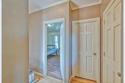 3932 Highway 100, White Twp, MN 55705 - Photo 14