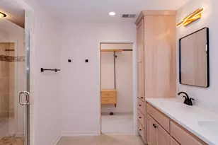 2498 Pond Cir E, Mendota Heights, MN 55120 - Photo 28