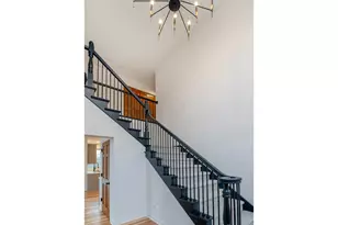 2498 Pond Cir E, Mendota Heights, MN 55120 - Photo 4