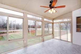 2498 Pond Cir E, Mendota Heights, MN 55120 - Photo 12