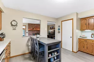 609 Chicago Dr, Burnsville, MN 55306 - Photo 18