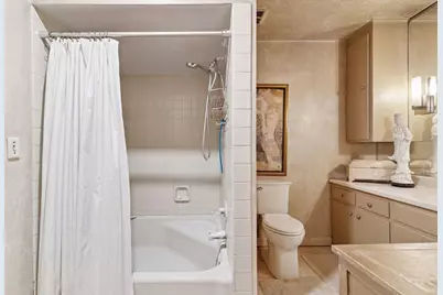 3076 Lexington Avenue N #A6, Roseville, MN 55113 - Photo 34