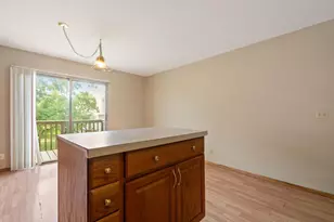 5648 Brookdale Dr N, Brooklyn Park, MN 55443 - Photo 8