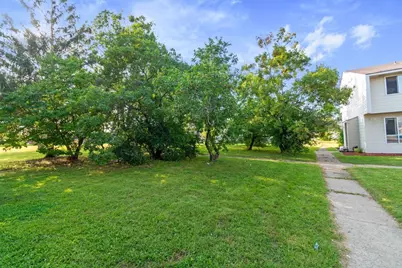 5648 Brookdale Drive N, Brooklyn Park, MN 55443 - Photo 24