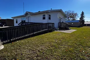 416 2nd St NW, Cass Lake, MN 56633 - Photo 4