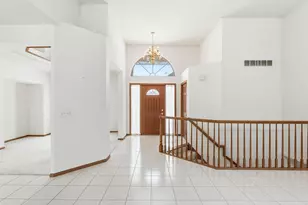 2510 Wexford Ct, New Brighton, MN 55112 - Photo 4