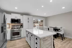 2645 15th Ave E, North Saint Paul, MN 55109 - Photo 6