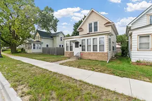 1367 Minnehaha Ave E, Saint Paul, MN 55106 - Photo 2