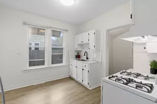 1367 Minnehaha Ave E, Saint Paul, MN 55106 - Photo 10