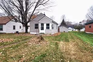 515 S 5th St, Luck, WI 54853 - Photo 4