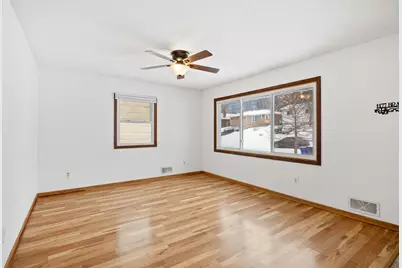 1177 Bradley Street, Saint Paul, MN 55130 - Photo 2