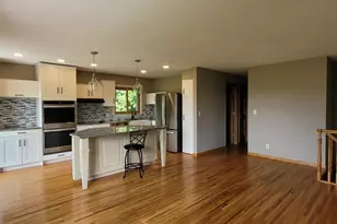 8496 Harkness Road S, Cottage Grove, MN 55016 - Photo 2