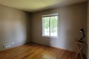 8496 Harkness Road S, Cottage Grove, MN 55016 - Photo 6