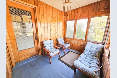 526 S Minnesota Street, Redwood Falls, MN 56283 - Photo 4