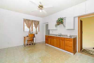 328 Edmund Avenue, Saint Paul, MN 55103 - Photo 12