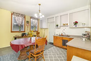 328 Edmund Ave, Saint Paul, MN 55103 - Photo 4