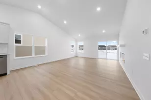 7517 Lotus Ln, Lino Lakes, MN 55038 - Photo 8