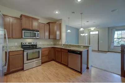 3352 Hazel Trail #E, Woodbury, MN 55129 - Photo 12