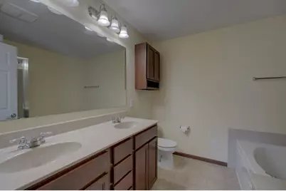 3352 Hazel Trail #E, Woodbury, MN 55129 - Photo 20