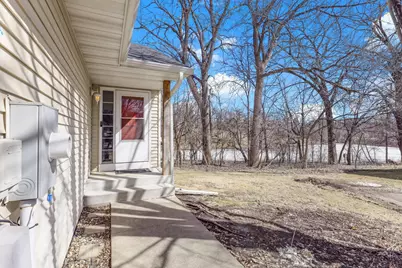 6918 42nd Avenue N, Crystal, MN 55427 - Photo 2