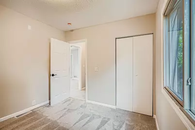 4643 Emerson Avenue N, Minneapolis, MN 55412 - Photo 8