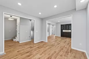 1271 Seminary Ave, Saint Paul, MN 55104 - Photo 8