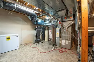 7087 Wellington Ln N, Maple Grove, MN 55369 - Photo 30