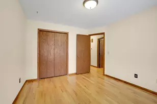 2492 Beam Ave E, North Saint Paul, MN 55109 - Photo 20