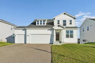 11865 Upper 30th St N, Lake Elmo, MN 55042 - Photo 2