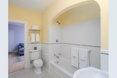 1917 Summit Avenue #2, Saint Paul, MN 55105 - Photo 24